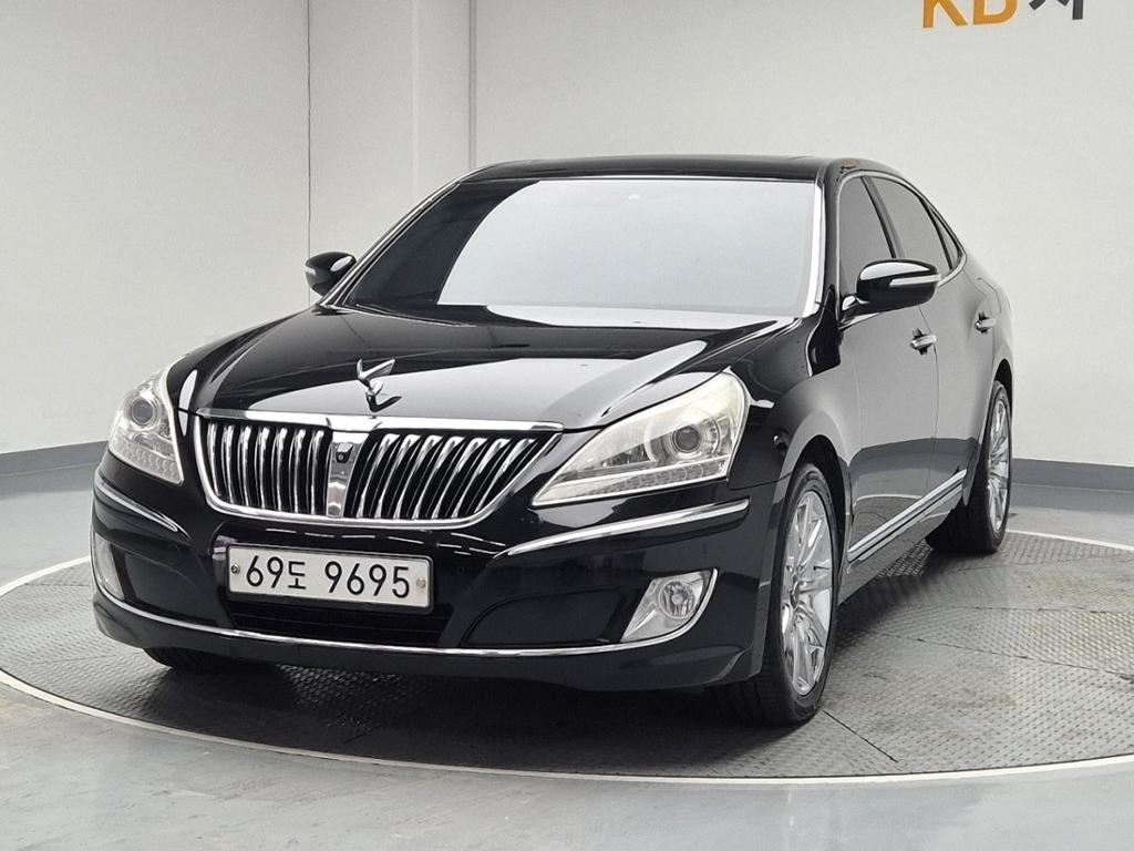 2010 HYUNDAI EQUUS (NEW) 
