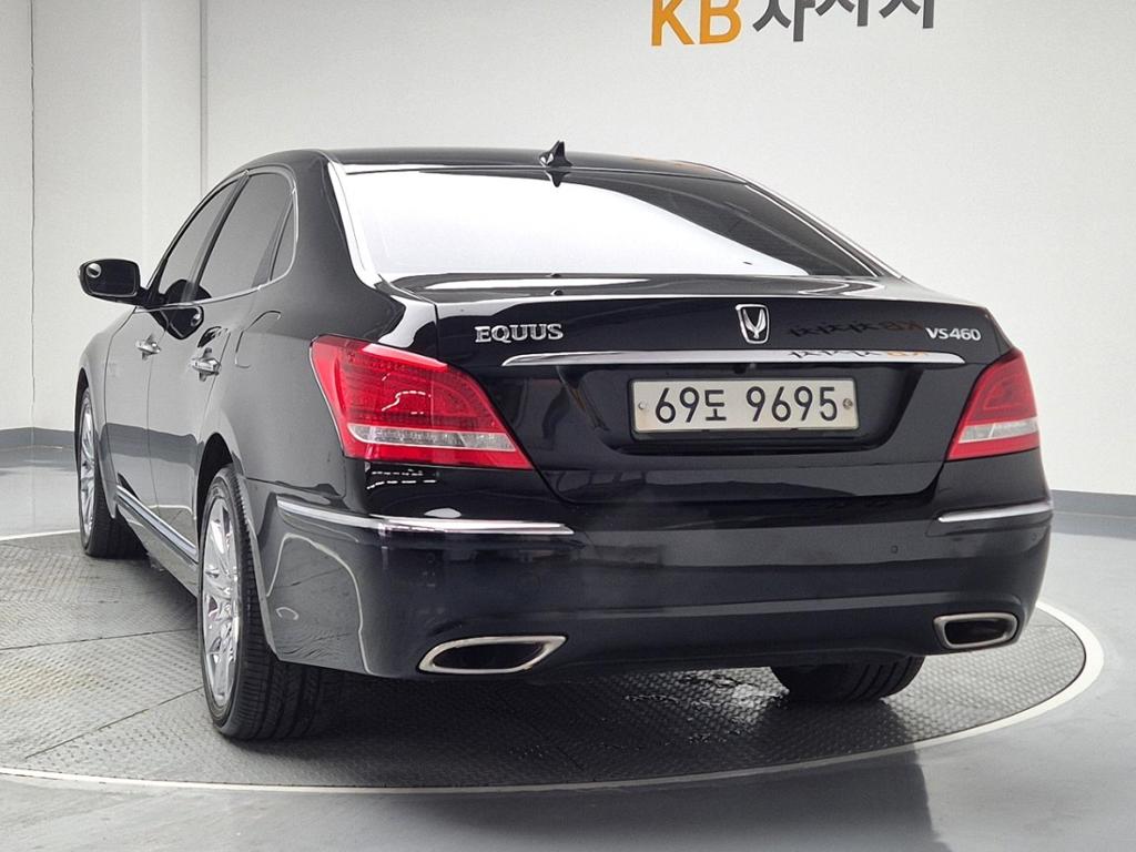 2010 HYUNDAI EQUUS (NEW) 