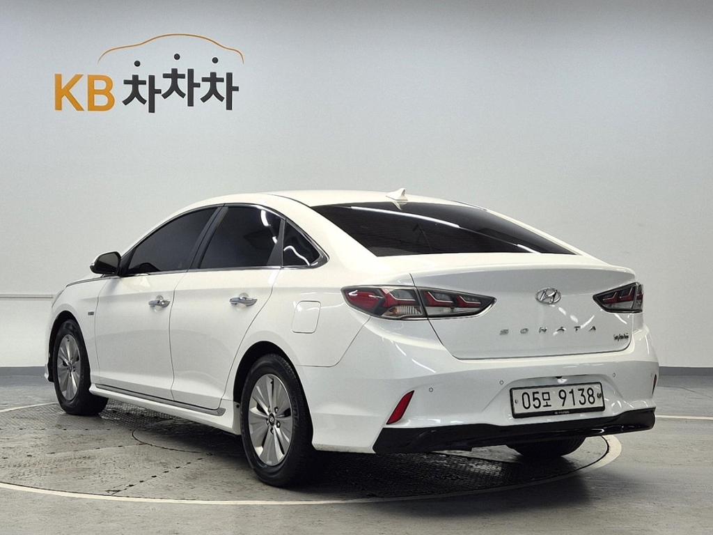 2018 HYUNDAI LF SONATA NEWRISE HYBRID 
