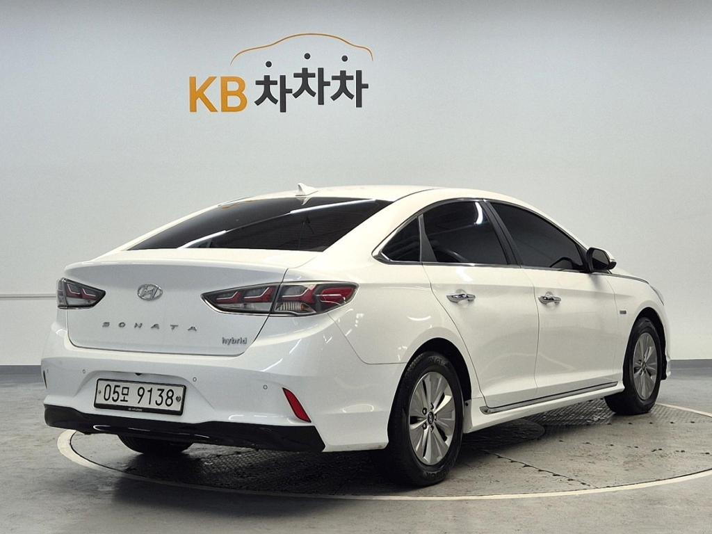 2018 HYUNDAI LF SONATA NEWRISE HYBRID 