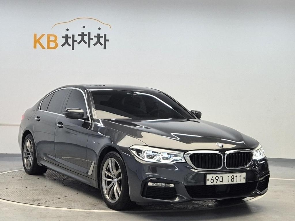 2018 BMW 5 SERIES (7Gen) 