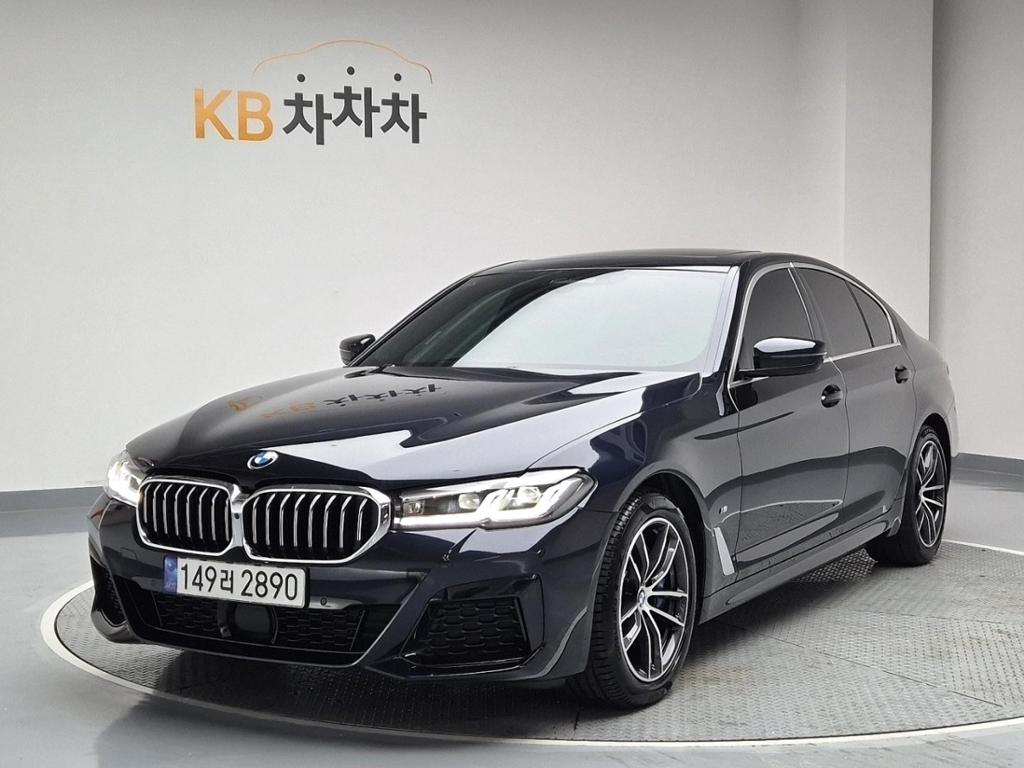 2023 BMW 5 SERIES (7Gen) 