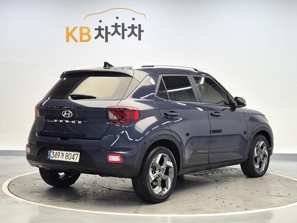 2021 HYUNDAI VENUE 