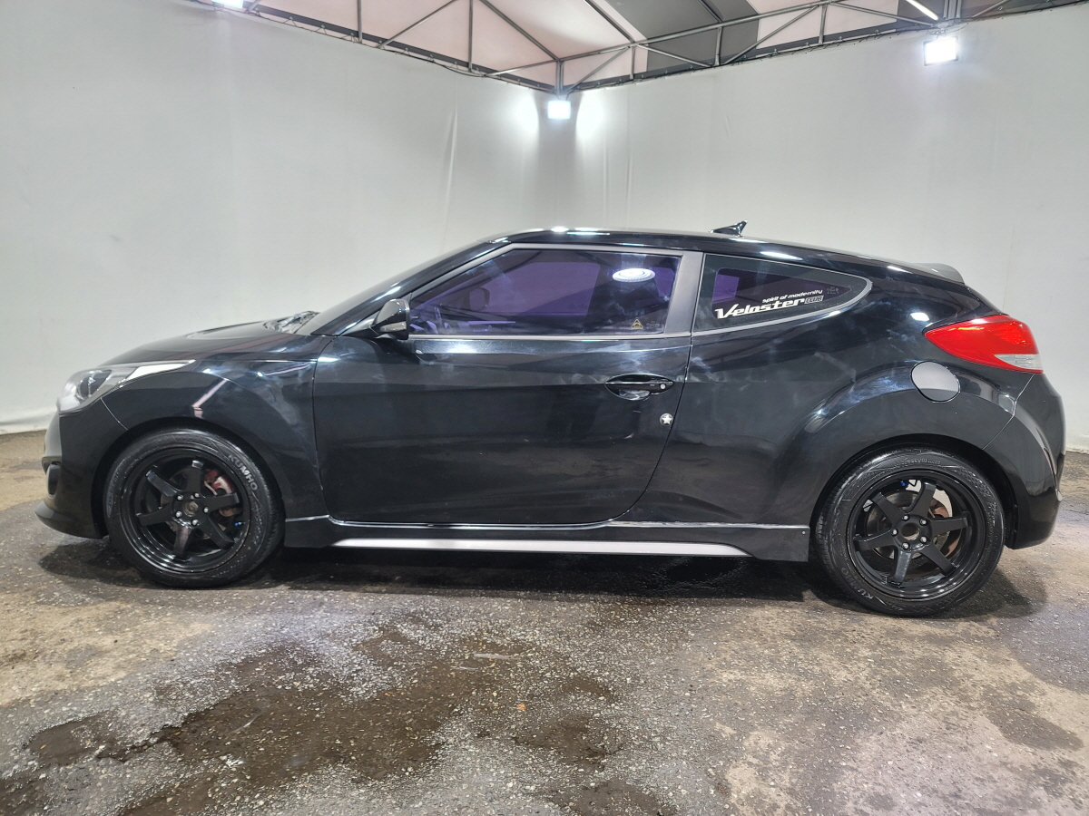 2012 HYUNDAI VELOSTER 
