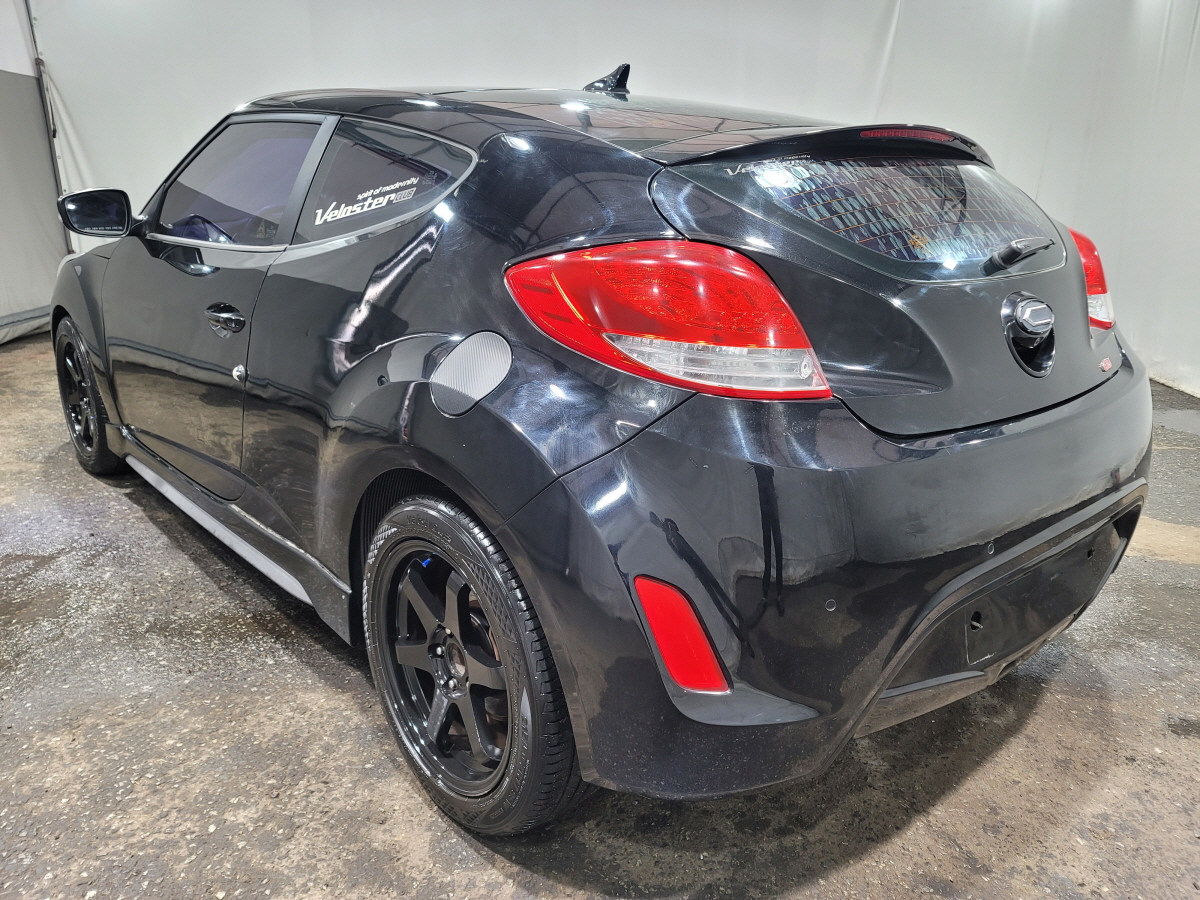 2012 HYUNDAI VELOSTER 