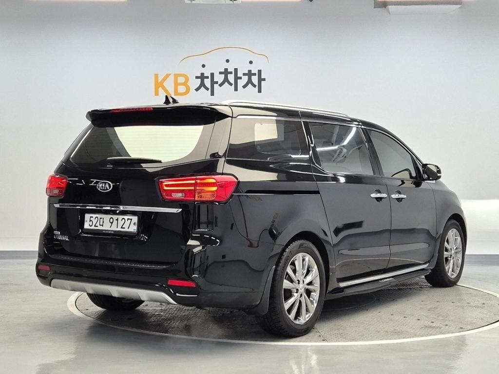 2019 KIA THE NEW CARNIVAL 