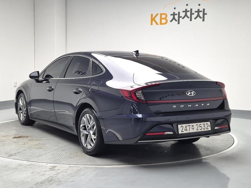 2020 HYUNDAI SONATA (DN8) 