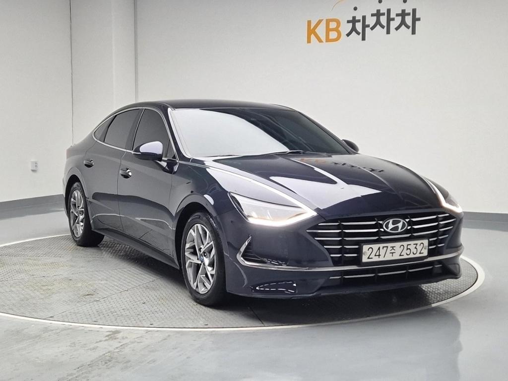 2020 HYUNDAI SONATA (DN8) 