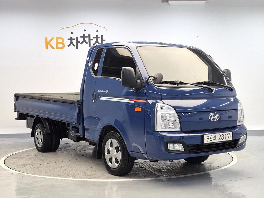 2022 HYUNDAI PORTER II 