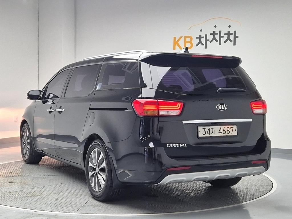 2017 KIA ALL NEW CARNIVAL 