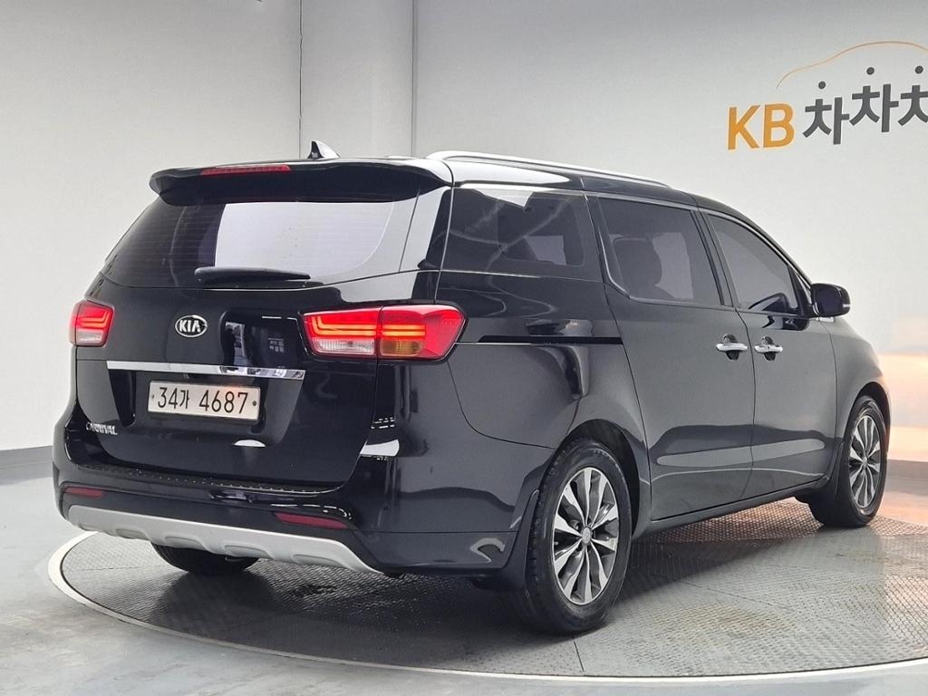 2017 KIA ALL NEW CARNIVAL 