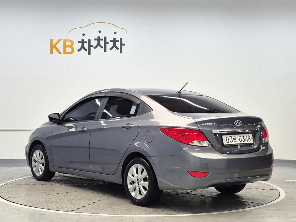 2017 HYUNDAI ACCENT (NEW) 