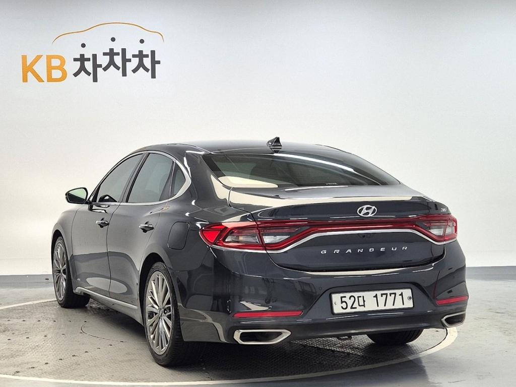 2017 HYUNDAI GRANDEUR IG 