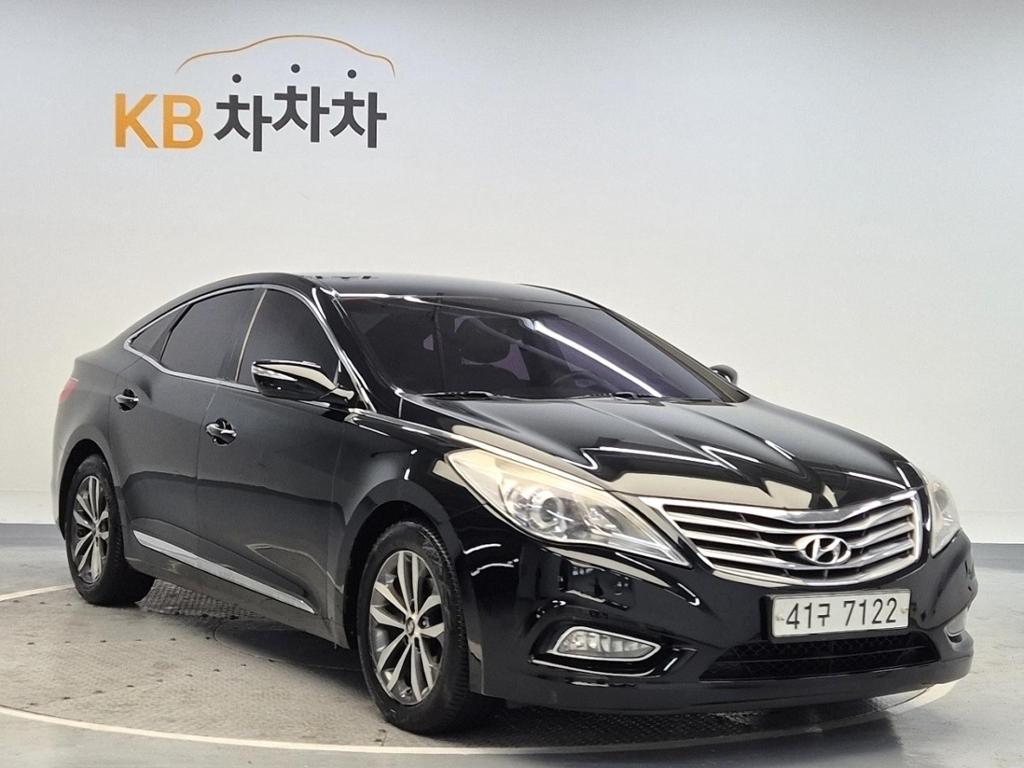 2011 HYUNDAI GRANDEUR HG 