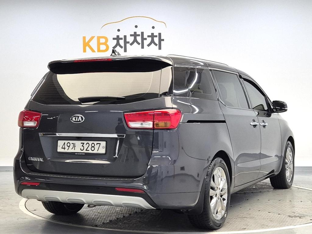 2018 KIA ALL NEW CARNIVAL 