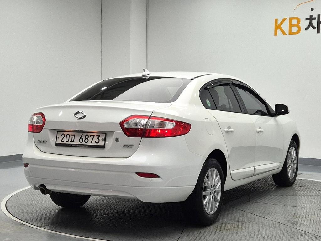 2013 RENAULT KOREA NEW SM3 