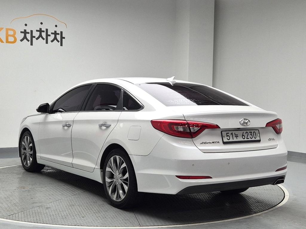 2015 HYUNDAI LF SONATA 