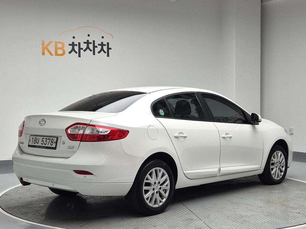 2013 RENAULT KOREA NEW SM3 