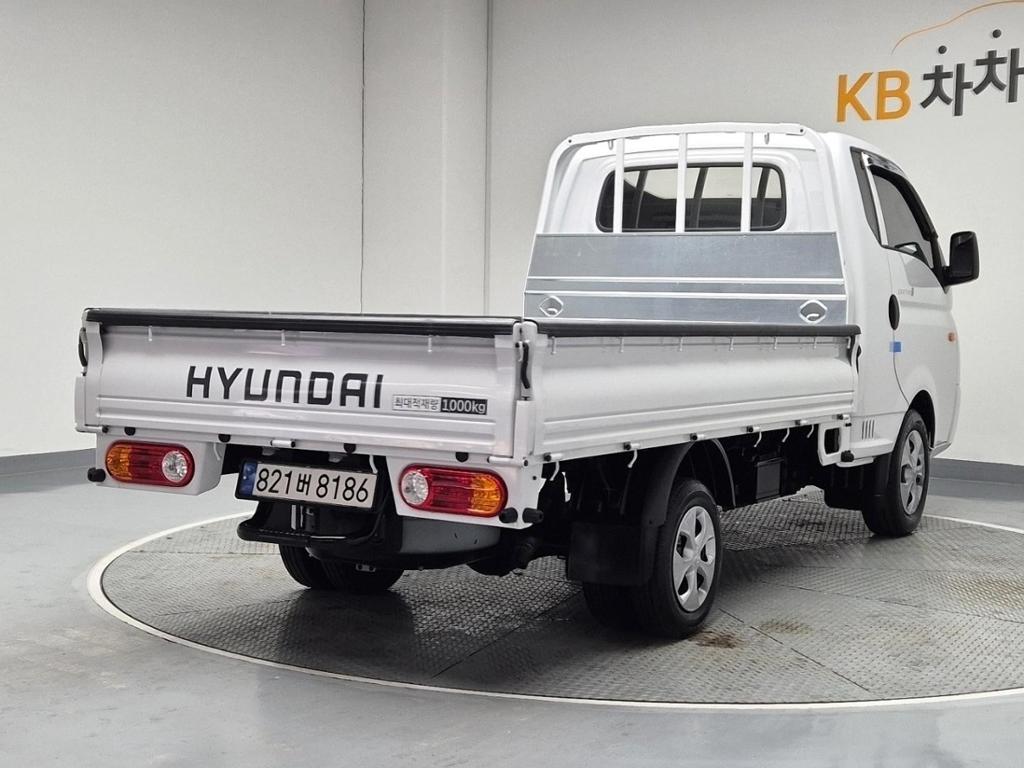 2024 HYUNDAI PORTER II 