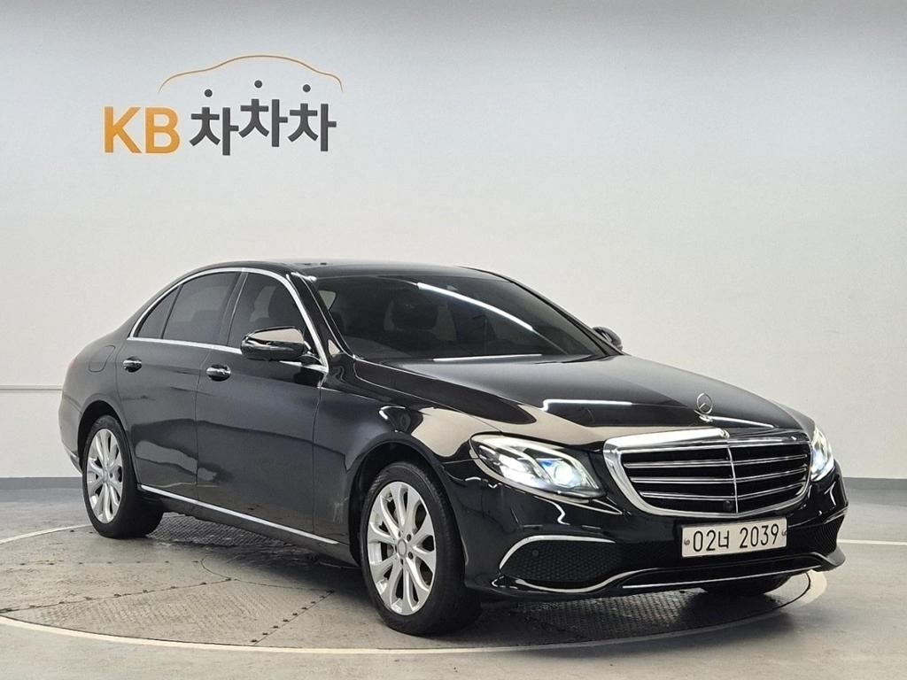 2017 BENZ E CLASS (5Gen) 
