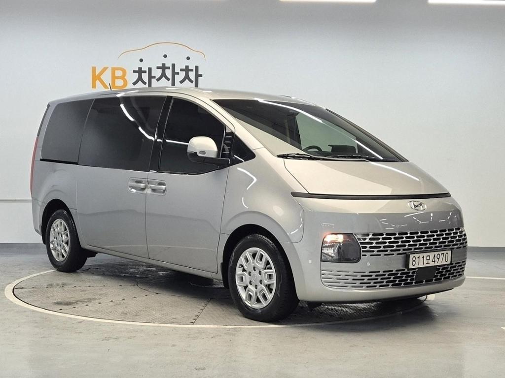 2023 HYUNDAI STARIA 