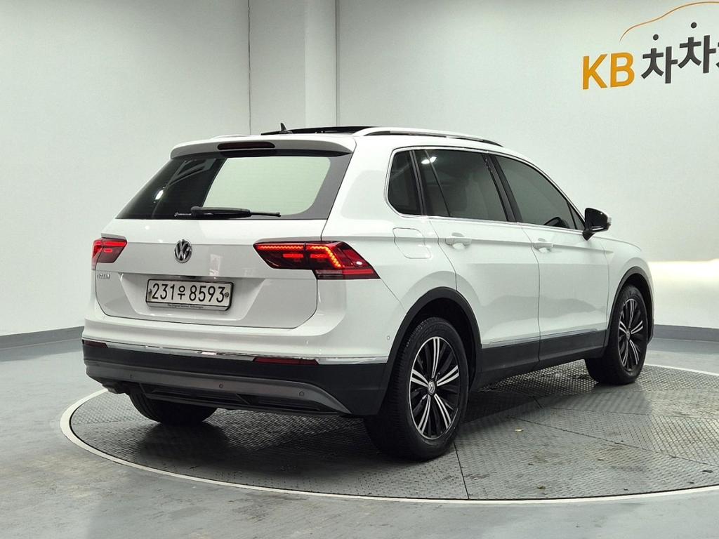 2020 VOLKSWAGEN TIGUAN (2Gen) 
