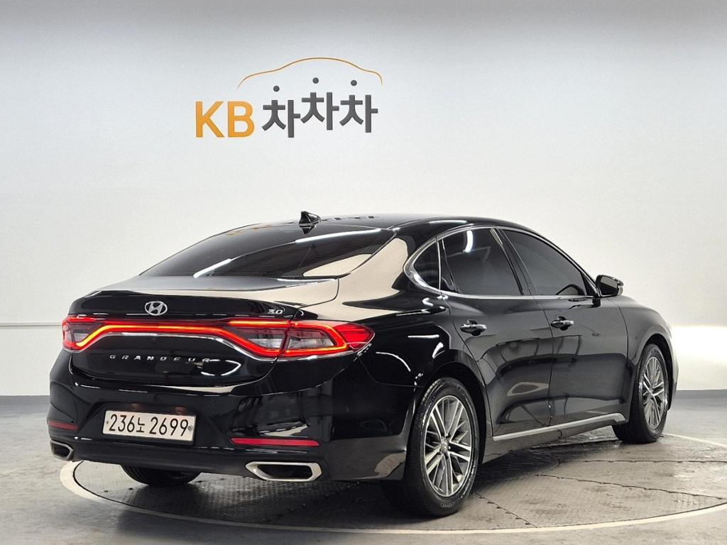 2018 HYUNDAI GRANDEUR IG 