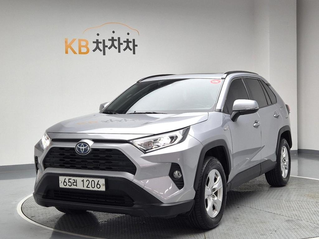 2019 TOYOTA RAV4 