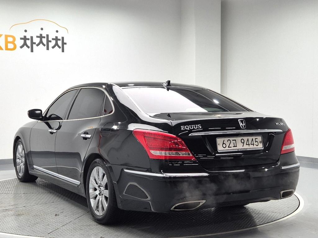 2012 HYUNDAI EQUUS (NEW) 