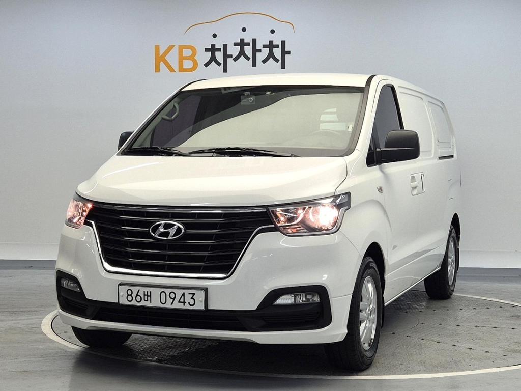 2019 HYUNDAI THE NEW GRAND STAREX 