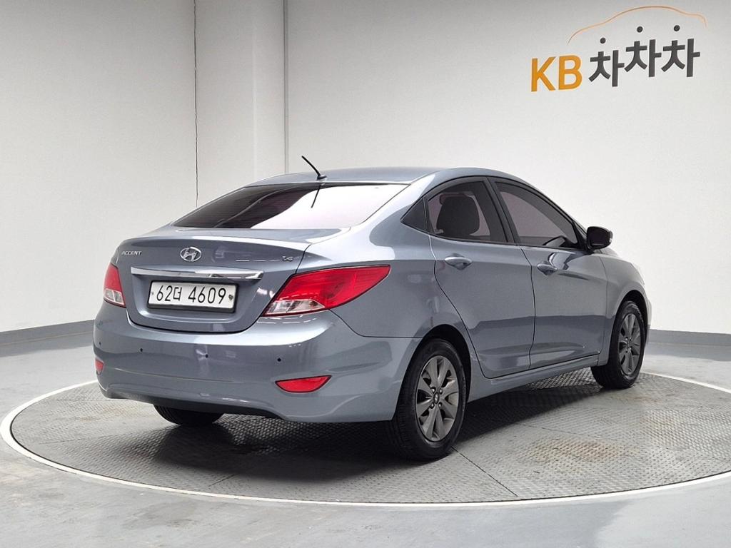 2018 HYUNDAI ACCENT (NEW) 