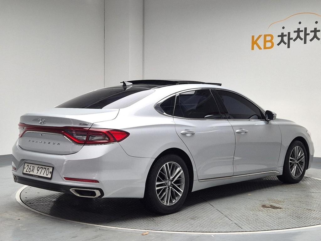2017 HYUNDAI GRANDEUR IG 