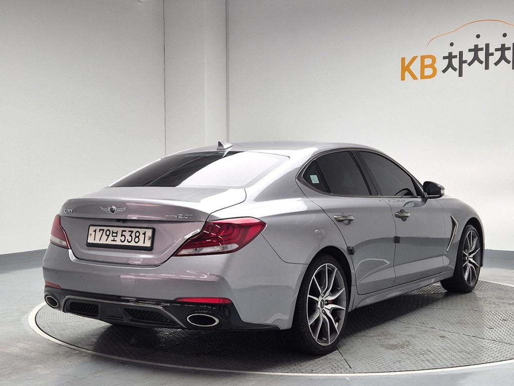 2019 GENESIS G70 