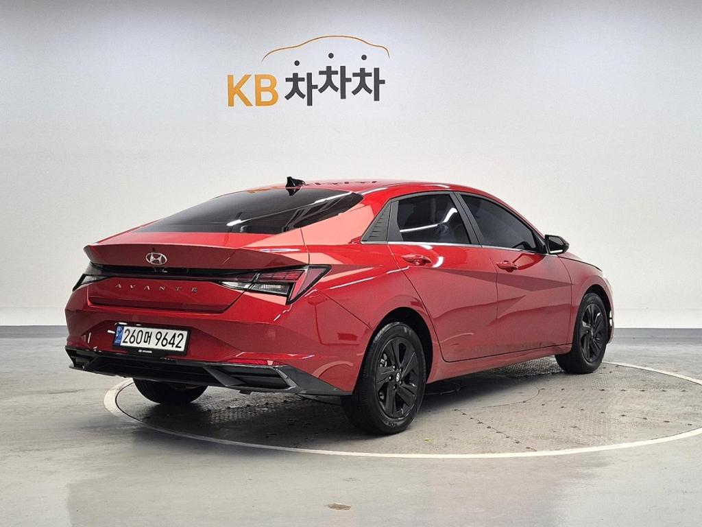 2021 HYUNDAI AVANTE (CN7) 