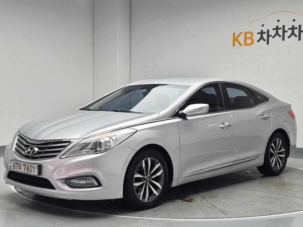 2011 HYUNDAI GRANDEUR HG 
