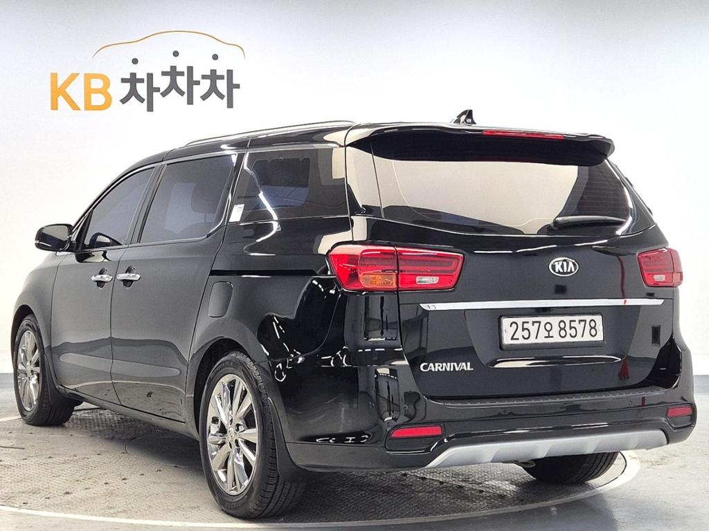 2019 KIA THE NEW CARNIVAL 