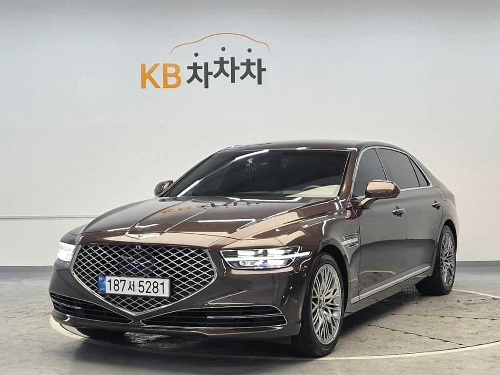 2021 GENESIS G90 