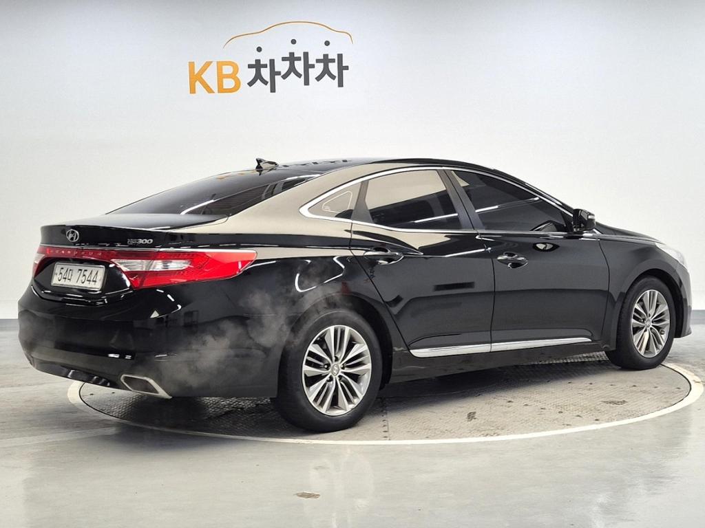 2015 HYUNDAI GRANDEUR HG 