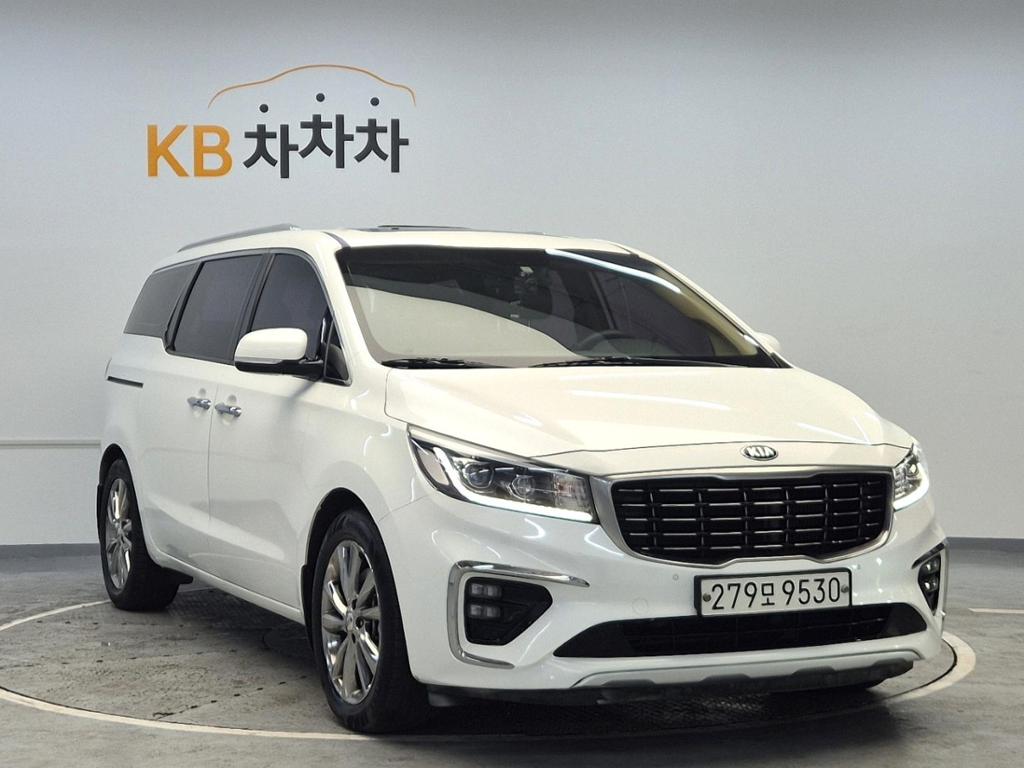 2019 KIA THE NEW CARNIVAL 