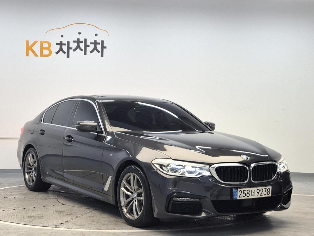 2020 BMW 5 SERIES (7Gen) 