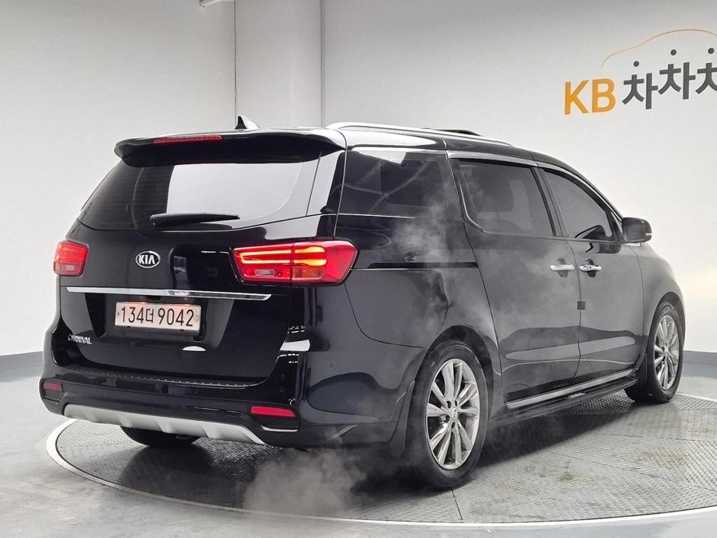 2019 KIA THE NEW CARNIVAL 