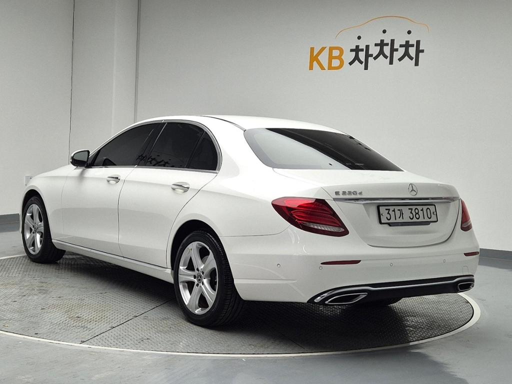 2018 BENZ E CLASS (5Gen) 