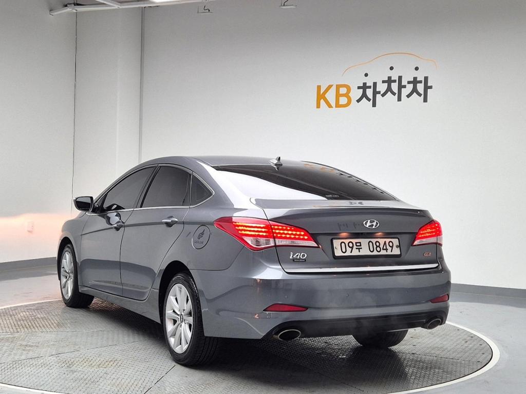 2014 HYUNDAI i40 