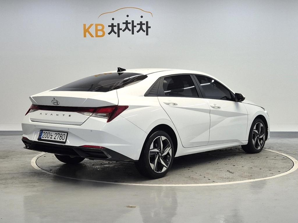 2021 HYUNDAI AVANTE (CN7) 