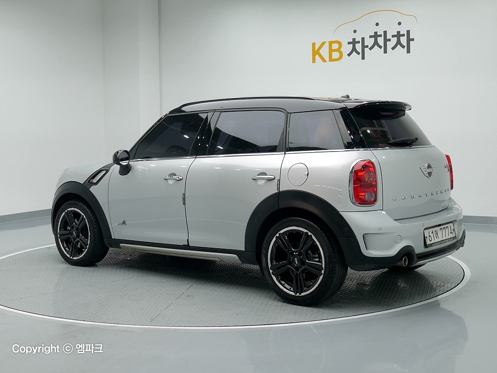 2015 MINI COUNTRYMAN 