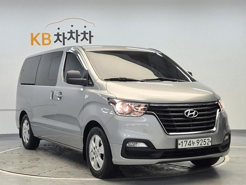 2020 HYUNDAI THE NEW GRAND STAREX 