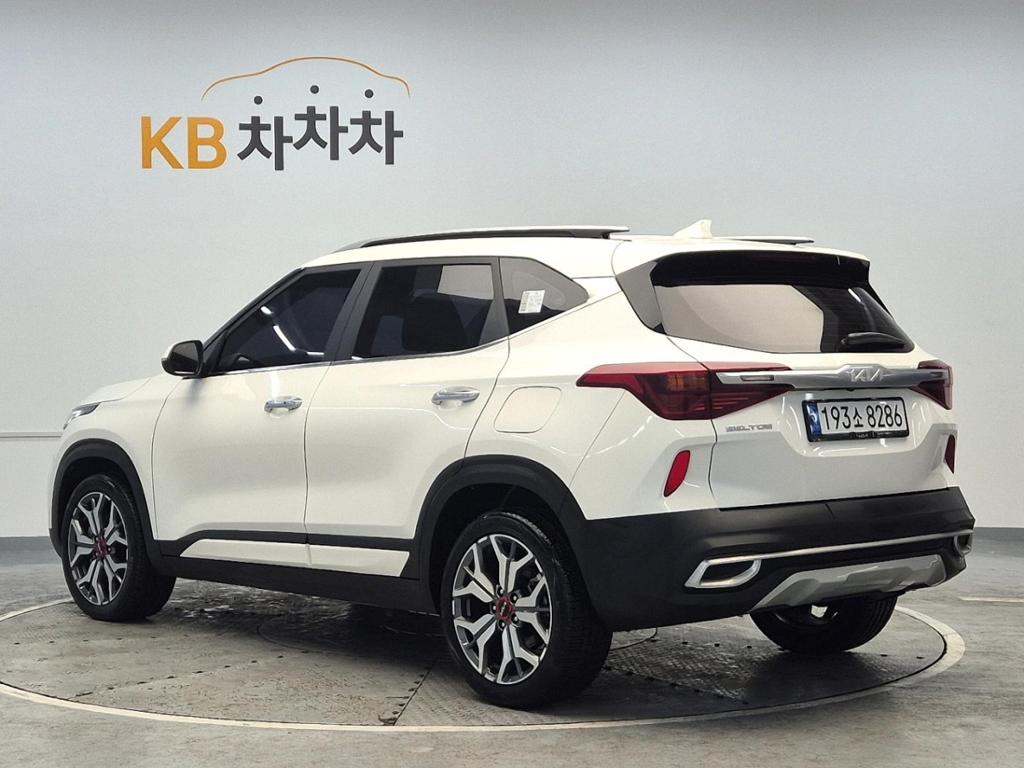 2023 KIA SELTOS 