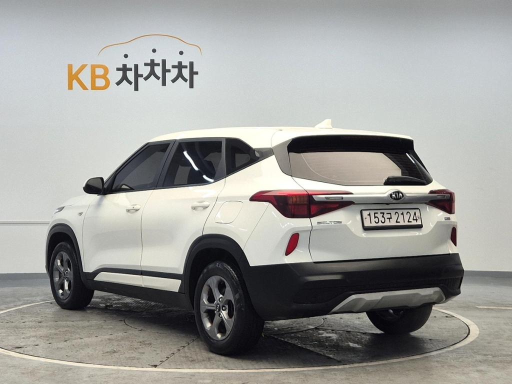 2022 KIA SELTOS 