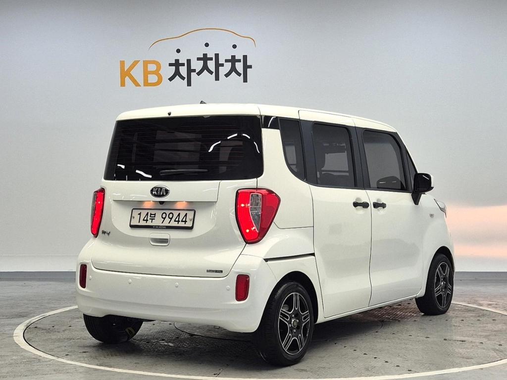 2015 KIA RAY 