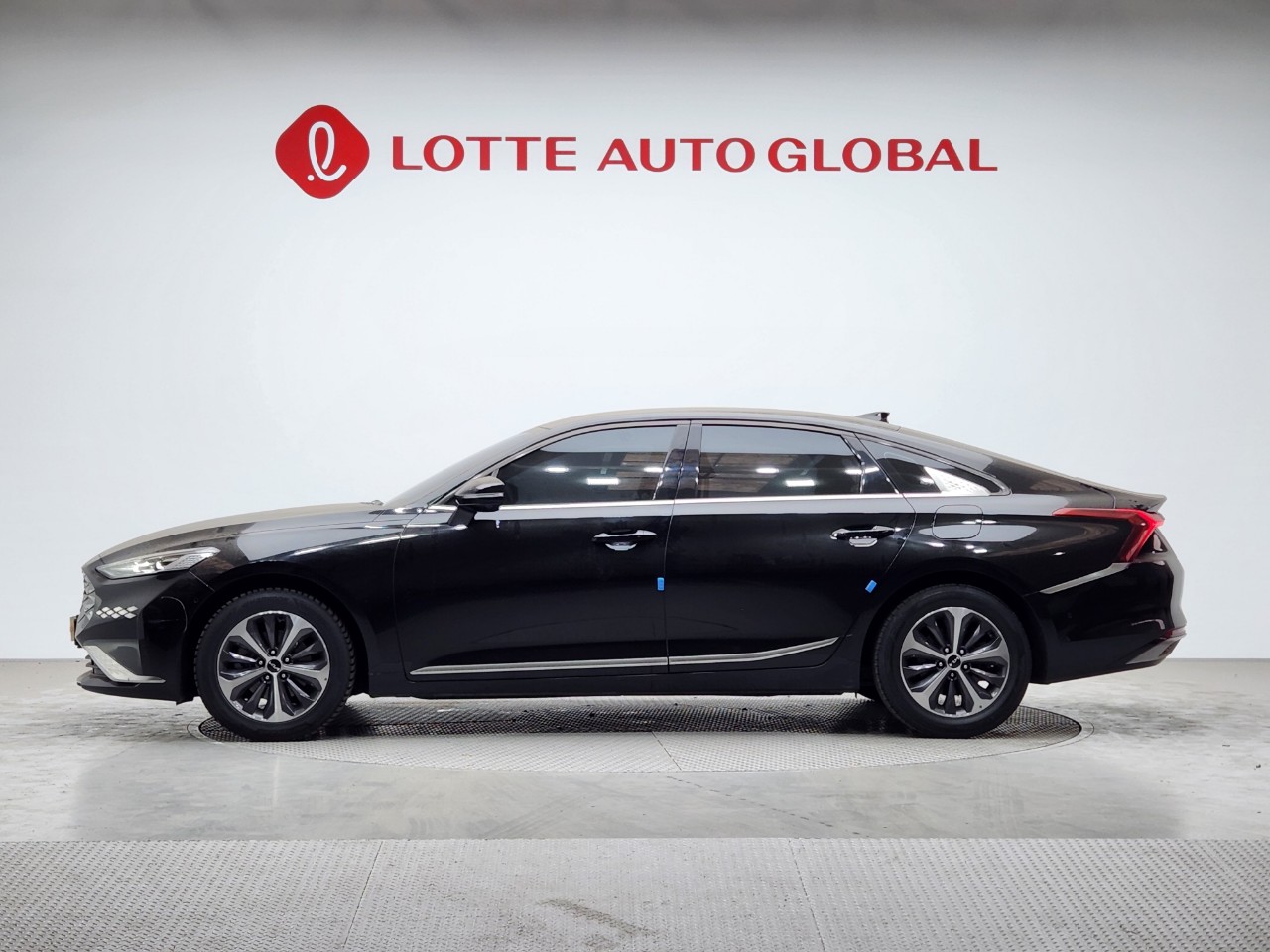 2022 KIA K8 HYBRID HEV Noblesse